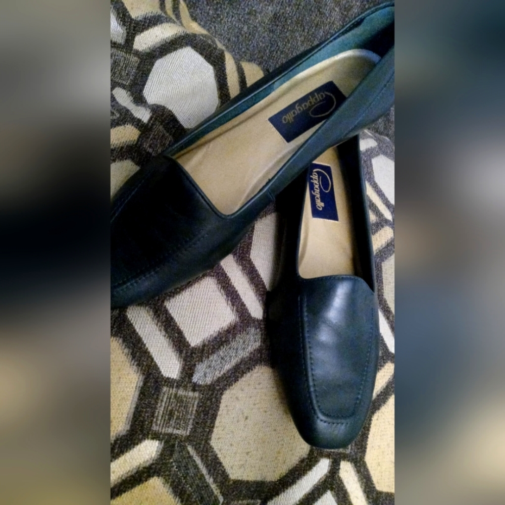 Women's  shoes